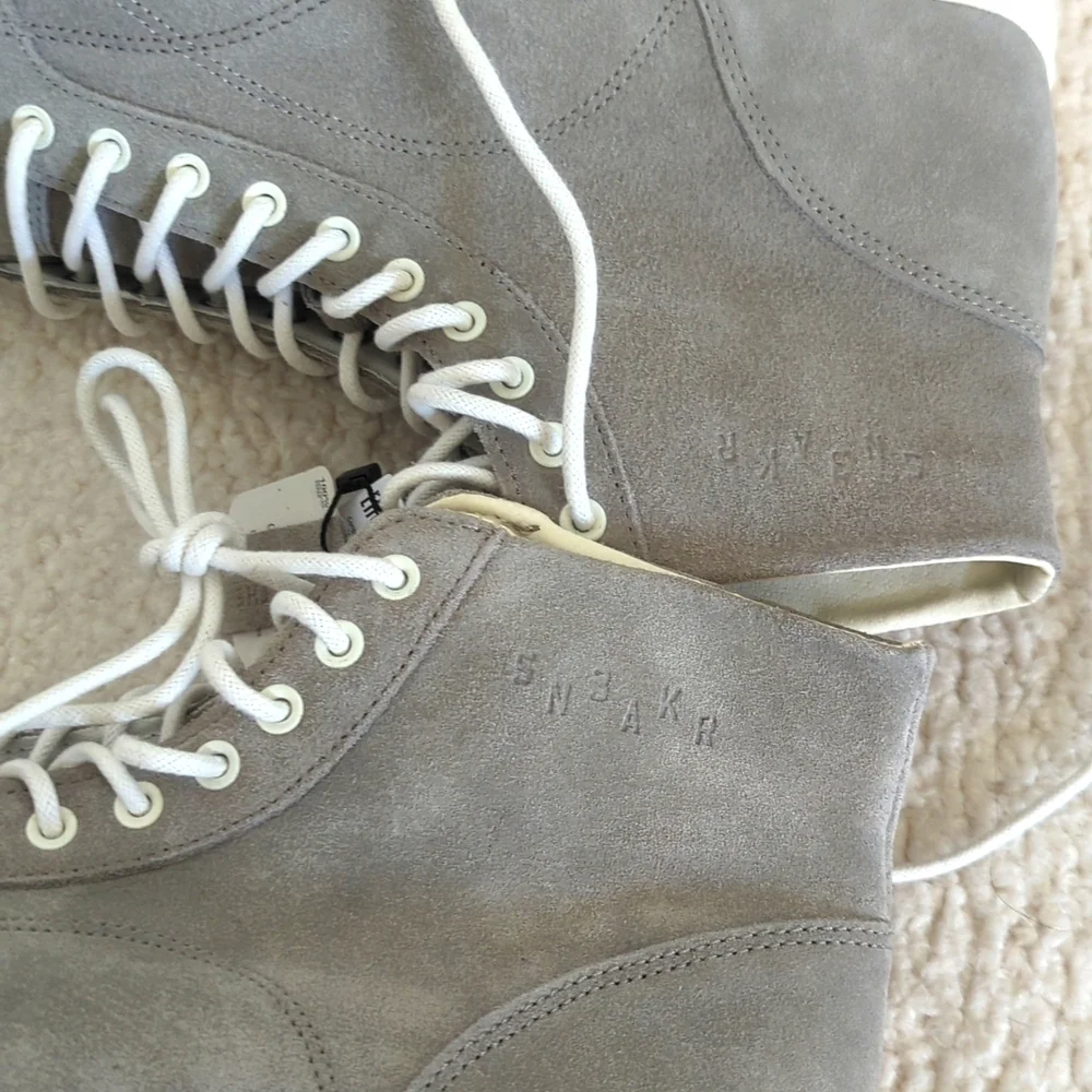 Bershka Gray High-Top Sneakers - Picture 8 of 12